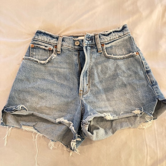 Abercrombie & Fitch Blue Jean Shorts High-Waisted Distressed Frayed Women's - Picture 1 of 13